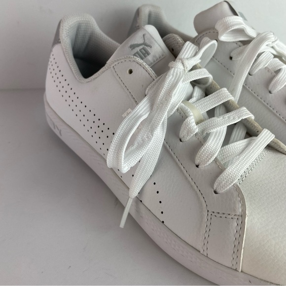 Puma SoftFoot NWOT White Leathers Sneakers - Picture 3 of 9